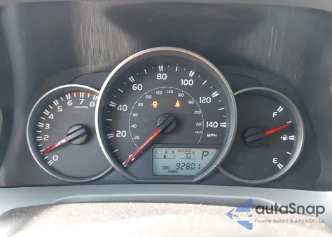 2016 Toyota Rav4 Le z USA, uszkodzony, nr VIN 2T3ZFREV2GW301986